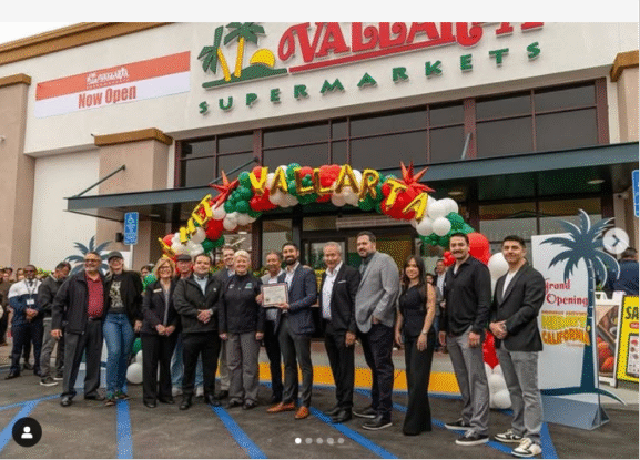Grand Opening of Vallarta Supermarkets in the City of Hemet.